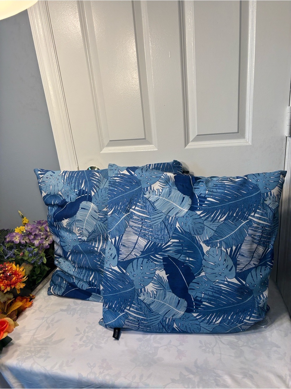 Rodeo Home Blue Tropical Leaf 24” x 24” Decorative Pillows Set of 2